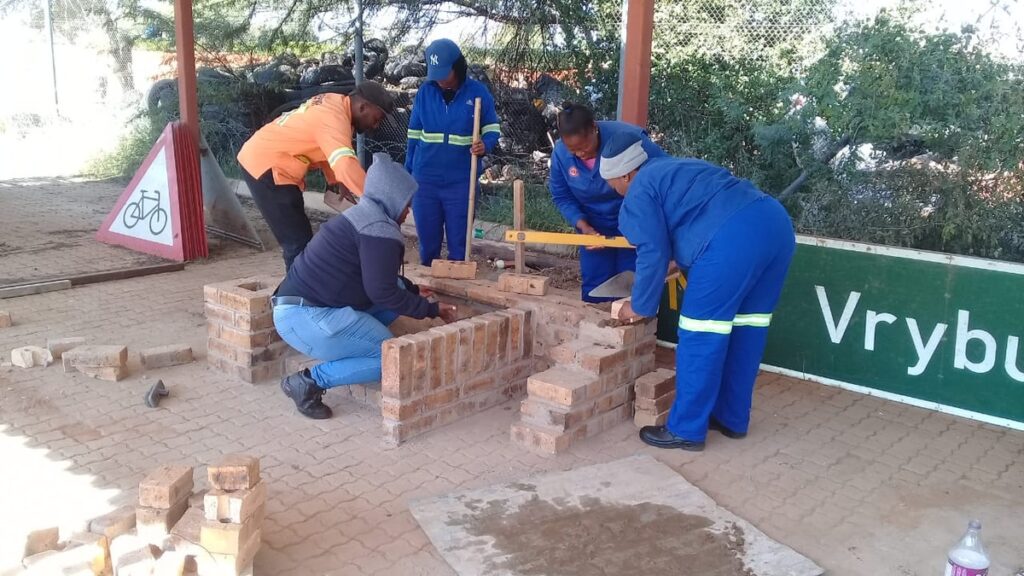 dpw-apprenticeship-bricklayer-vryburg_1